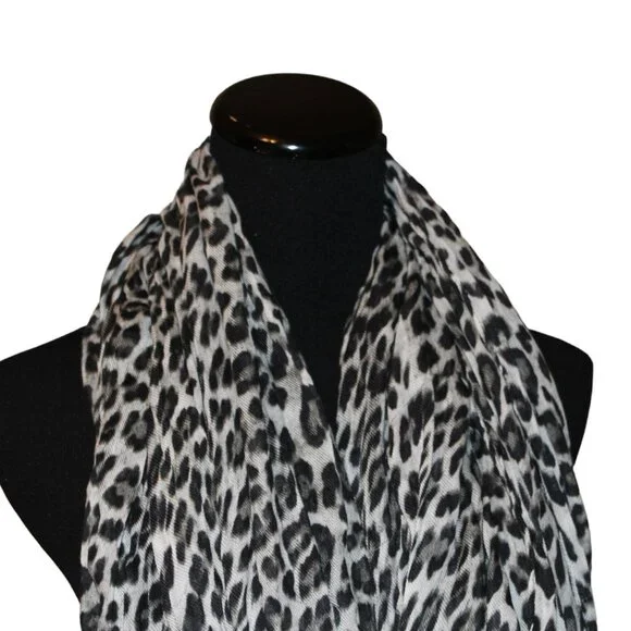 HUGE Large Leopard Animal Print Black White Scarf! EUC! Fun! 104" - Picture 4 of 5